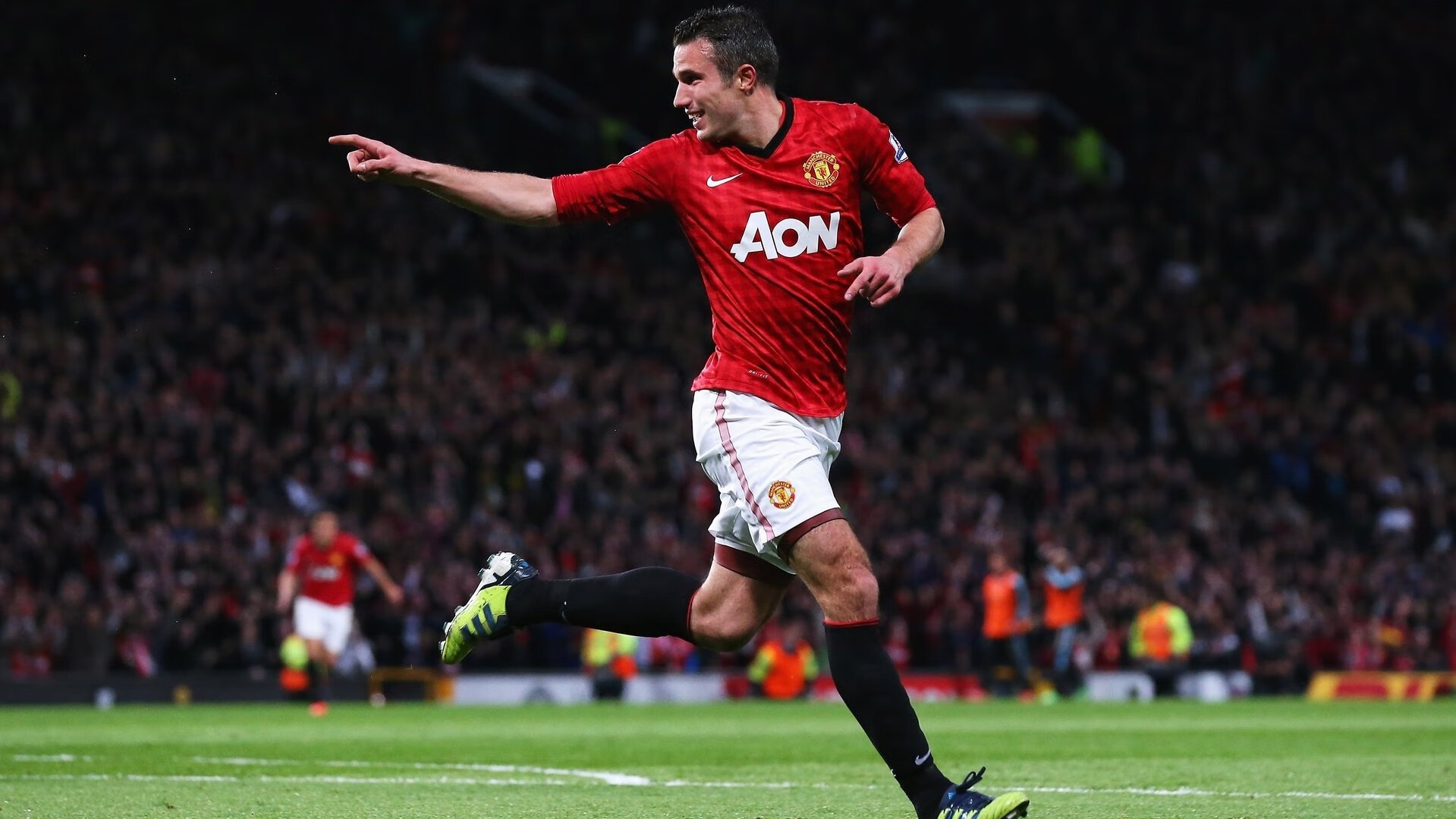 中国足球国家队重视比赛前心理预热流程设计,足球运动员比赛心理分析